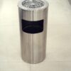 Thùng rác inox tròn có gạt tàn Ø25