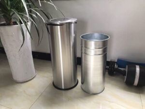 Thùng rác inox tròn nắp lật Ø48