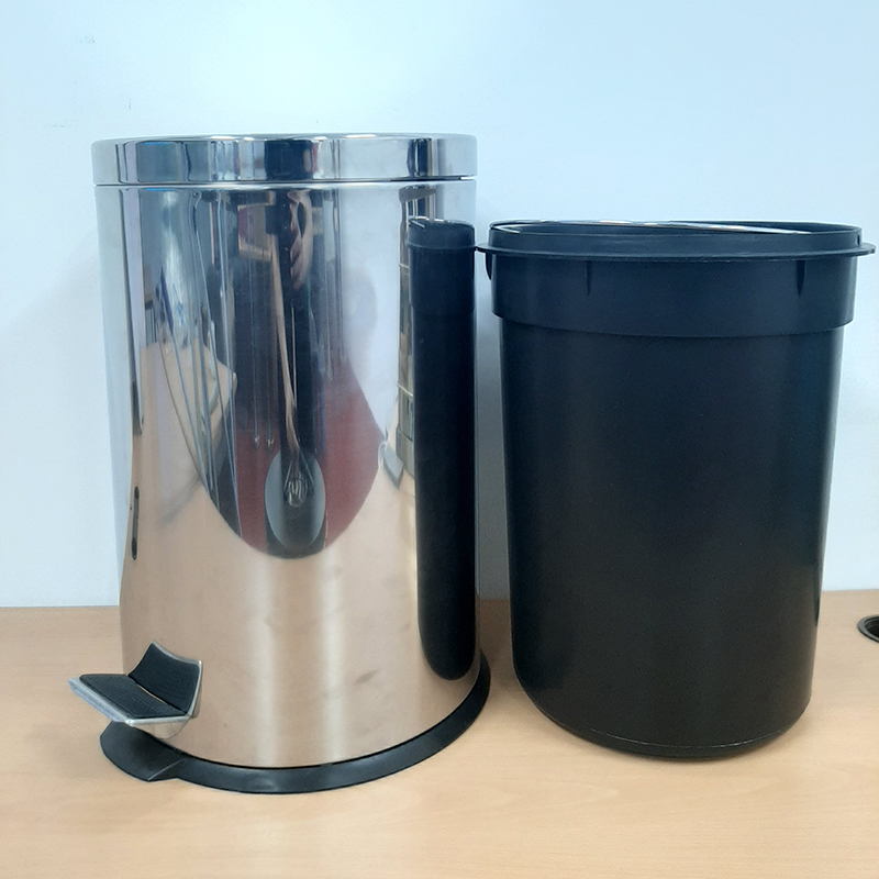 Thùng rác inox đạp chân 30l