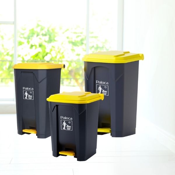 Thùng rác nhựa hay thùng rác inox